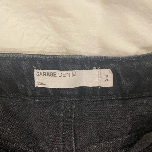 garage black jean shorts - Picture 3 of 3